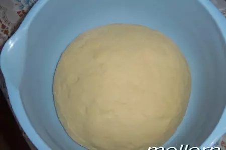 По мотивам «арабской лепешки "bint al-sahn"» с брынзой: шаг 3