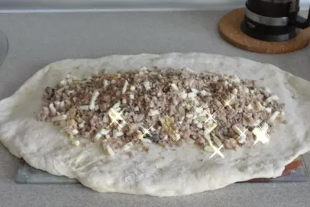 Простая кулебяка с мясом : - ): шаг 3