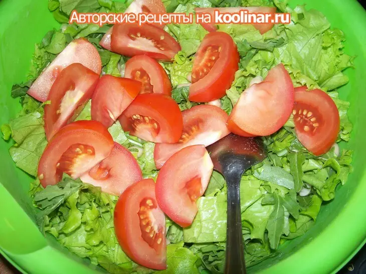 Теплый салат из  куриной печенки с яйцом "пашот": шаг 5