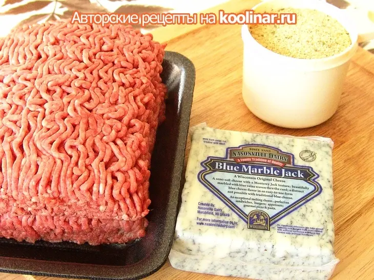 Мясной пирог с беконом, шаллотом и голубым сыром: шаг 4