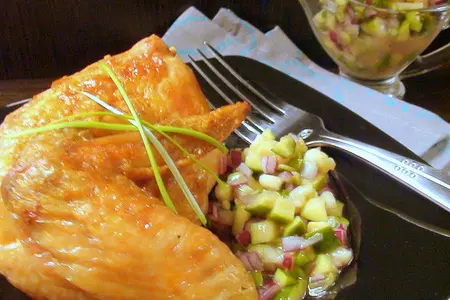 Сальса из фейхоа и красного лука с поджаристой курочкой.: шаг 3