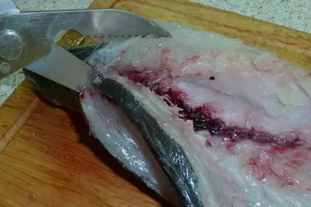 Ладья из сибаса, фаршированная  сырно-сливочным суфле с форелью (готовимся к новому году): шаг 5
