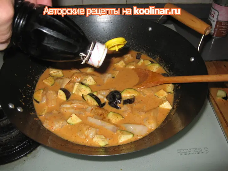 Рыбное филе с пастой карри и кокосовым молоком по-тайски: шаг 6