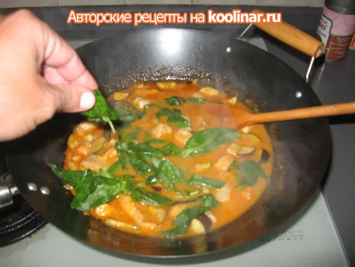 Рыбное филе с пастой карри и кокосовым молоком по-тайски: шаг 7