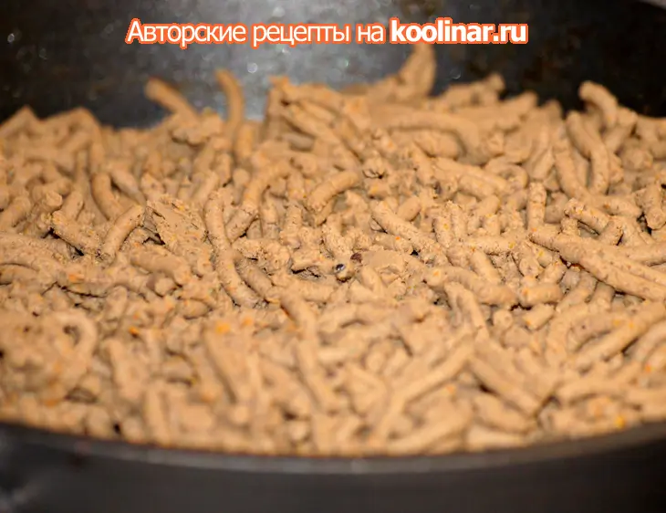 Рулет из паштета: шаг 4