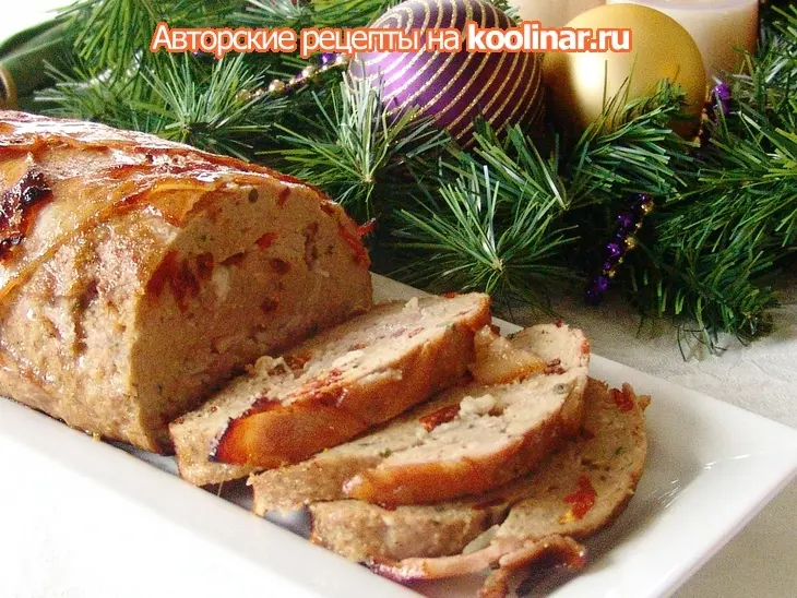 Индюшиный рулет с беконом, сушеными томатами и каперсами: шаг 9