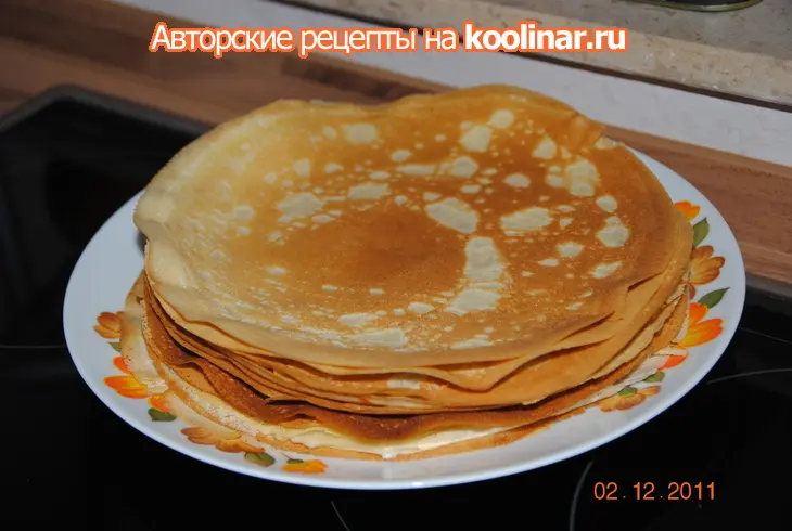 Блинчики с творогом,печеным яблоком и хурмой: шаг 1