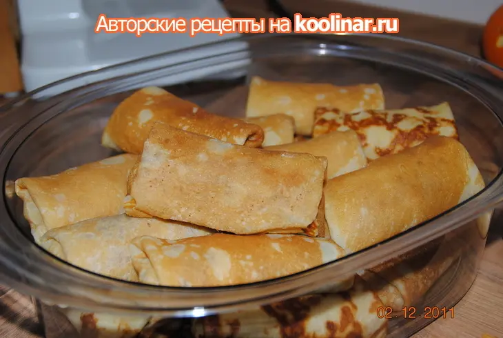 Блинчики с творогом,печеным яблоком и хурмой: шаг 4