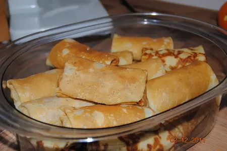 Блинчики с творогом,печеным яблоком и хурмой: шаг 4