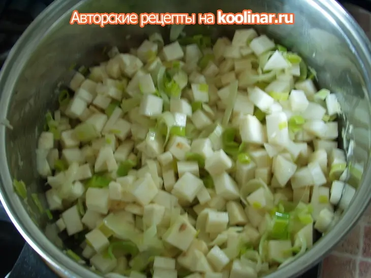 Крем-суп из корня сельдерея и тыквы: шаг 5