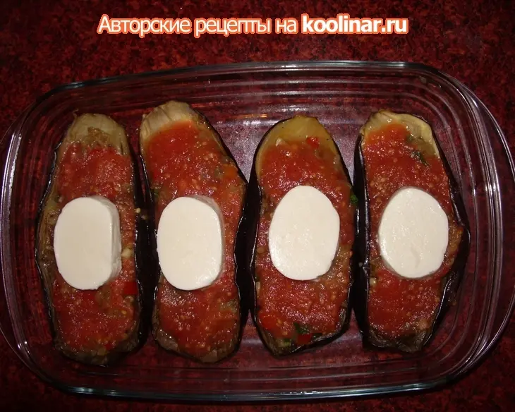 Фаршированные баклажаны с булгуром, кедровыми орешками и моцареллой: шаг 17