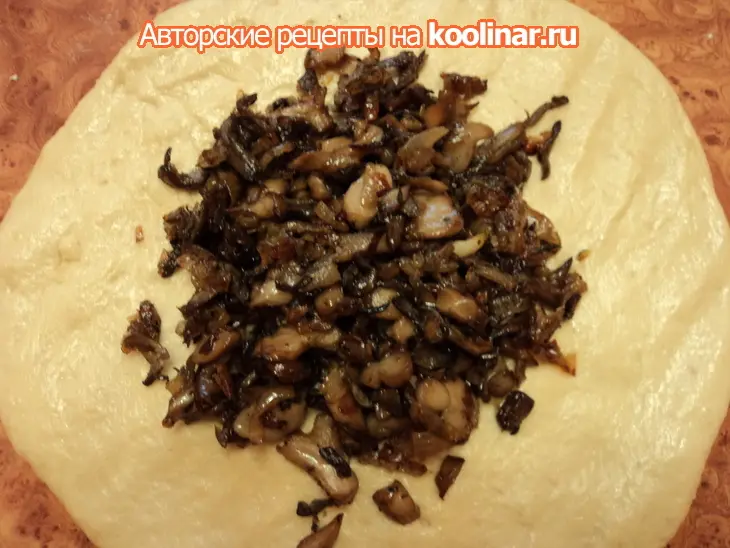Картофельные лепешки с грибами и с сыром.: шаг 2