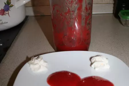 Ньокки из творога с клубничным соусом: шаг 7