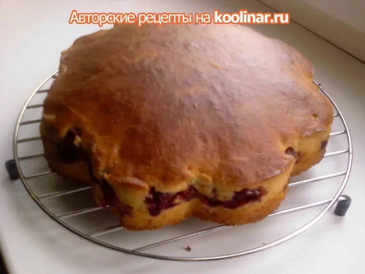 Медово-вишнёвый манник в шоколадной глазури: шаг 6