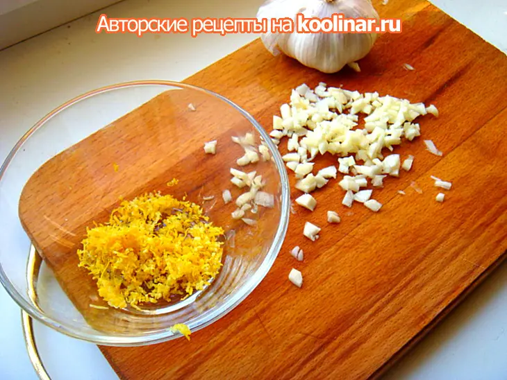 Брюссельская капуста в сливочном соусе с чесноком: шаг 3