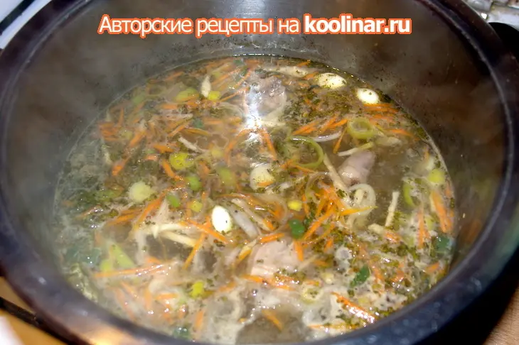 Куриная колбаса с двумя соусами: шаг 1
