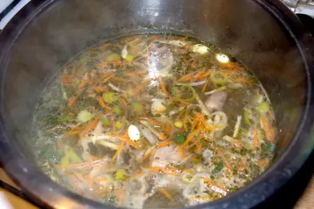 Куриная колбаса с двумя соусами: шаг 1