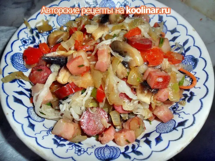 Курица, запеченная в духовке, с прованскими травами, и с начинкой.: шаг 3