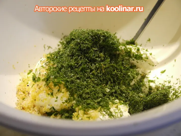 Картошка, запеченная на соляной подушке и сырно-сметанный  соус к ней: шаг 4