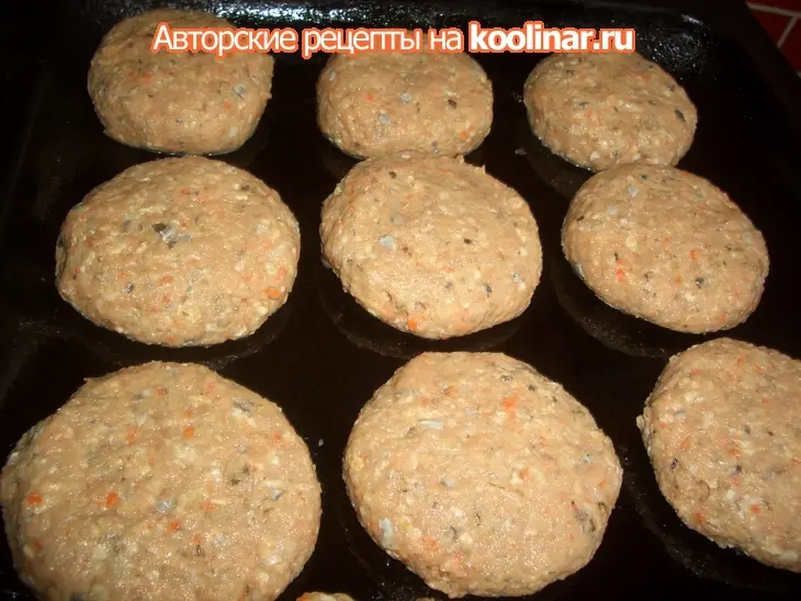 Котлеты из горбуши с капустой и овсяными хлопьями: шаг 5
