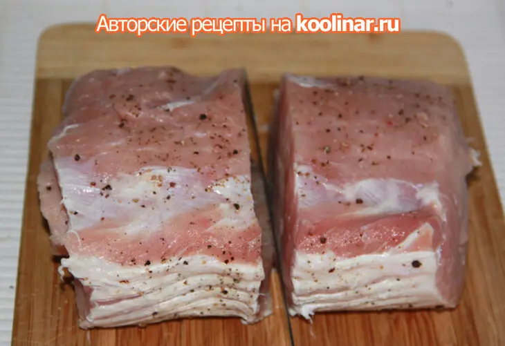 Свинина рождественская или "меню три  поросёнка" из одного куска мяса (дуэль): шаг 11