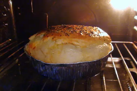 Слоёный пирог с сыром.: шаг 7