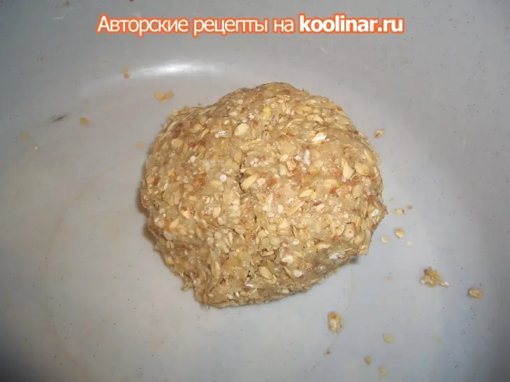 Орехово-овсяной пирог с ягодами: шаг 3