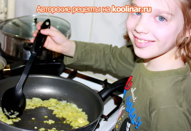 Ризотто "ангельский" с гребешками и фаршем из креветок.: шаг 1