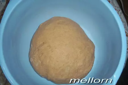 Хлебушек на томатном соке: шаг 2