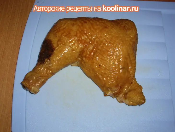 Блинный салат с копчёной курицей: шаг 1