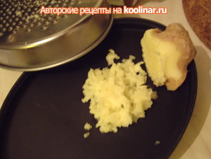 Японский домашний суп с фрикадельками из кальмара и имбиря: шаг 3