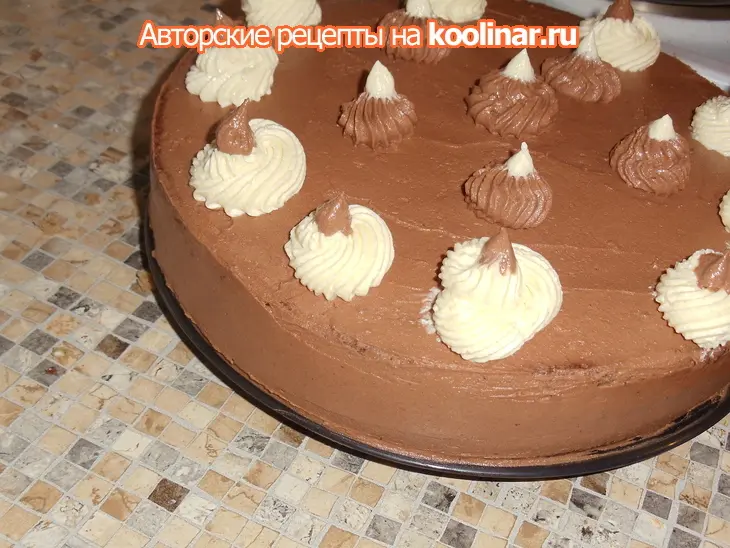 Шахматный торт с орехами и шоколадом: шаг 9