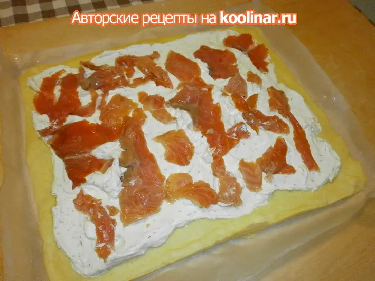 Закусочный рулет "рождественское полено": шаг 2