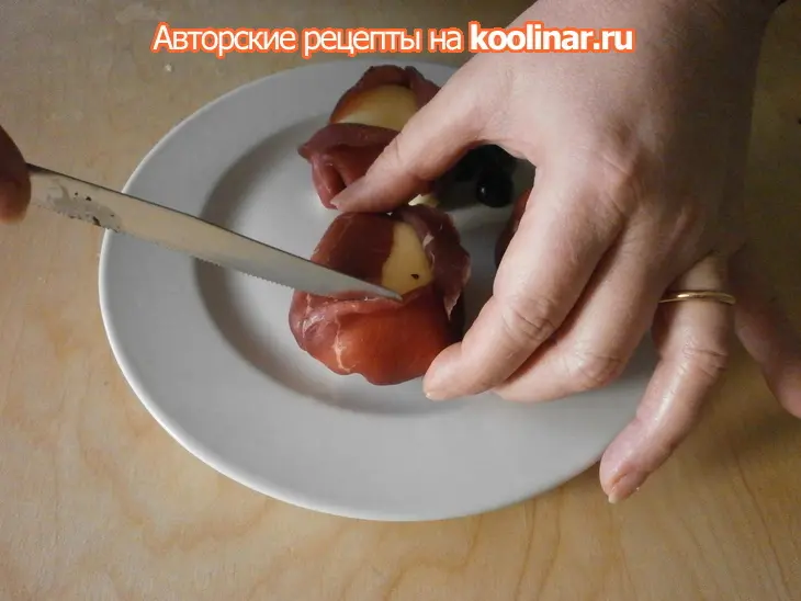 Сырные цветы: шаг 5
