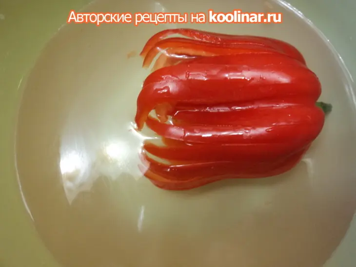 Тарталетки с творожным кремом и красной рыбой, и цветок из перца для ларисы laralaram: шаг 6