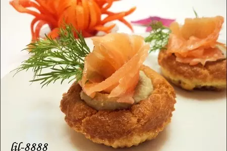 Тарталетки с творожным кремом и красной рыбой, и цветок из перца для ларисы laralaram: шаг 7