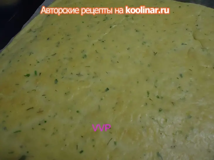 Рулет яично-сырный с семгой: шаг 2