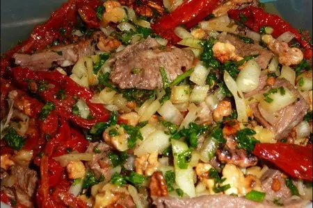 Салат-закуска "язык проглотишь" под водку: шаг 2