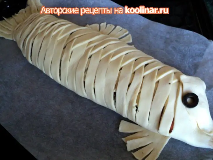 Пирог с рыбой «золотая рыбка»: шаг 8