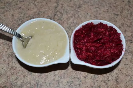 Два соуса с хреном: шаг 2