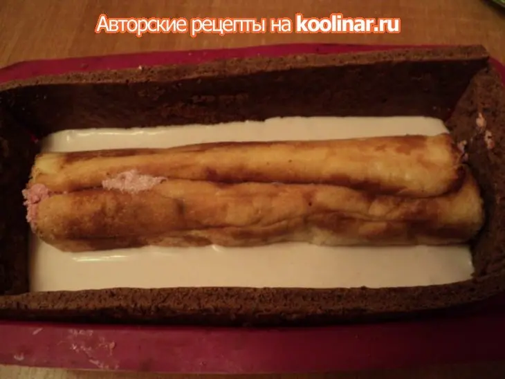 Шарлотка «роза»: шаг 9