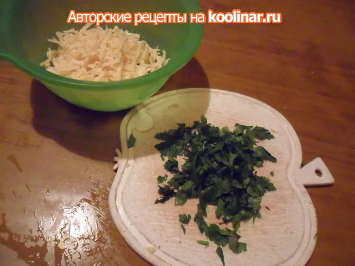 Картофельные зразы с сыром и зеленью: шаг 2