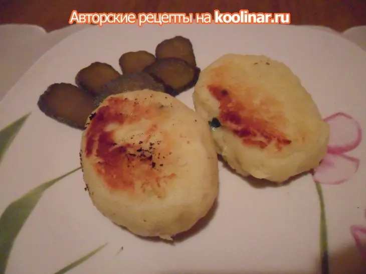Картофельные зразы с сыром и зеленью: шаг 7