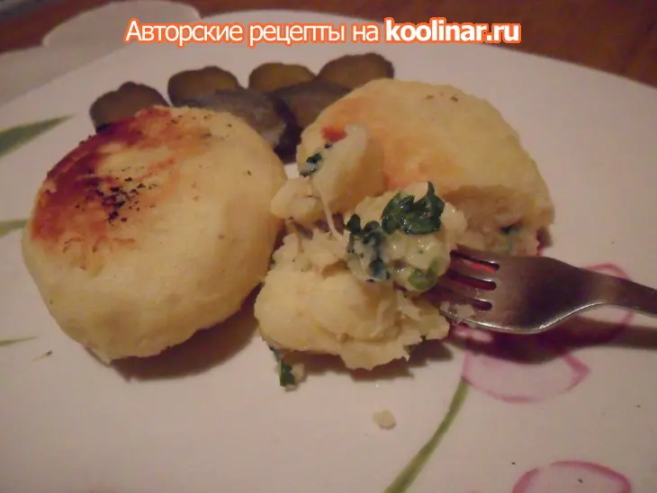 Картофельные зразы с сыром и зеленью: шаг 9
