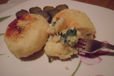 Картофельные зразы с сыром и зеленью: шаг 9