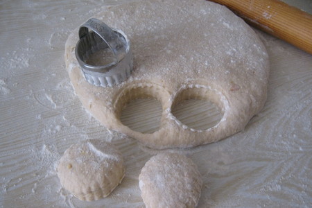 Сконы - булочки к завтраку с кардамоном и джемом (cardamom marmalade scones): шаг 5