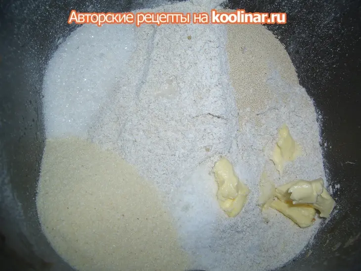 Ржаной хлеб с квасным суслом и тмином в хлебопечке: шаг 3