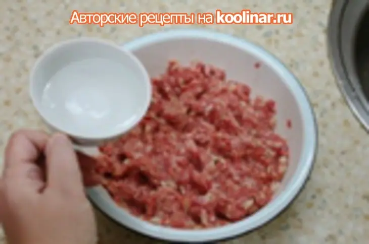 Котлетки в лоточке: шаг 3