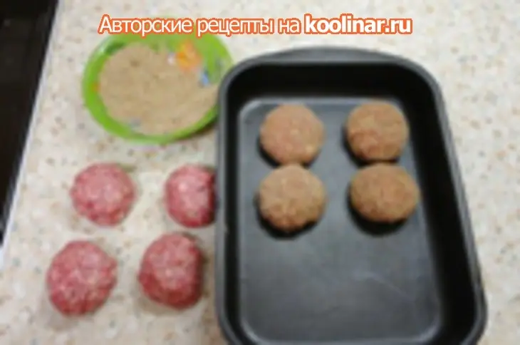 Котлетки в лоточке: шаг 5