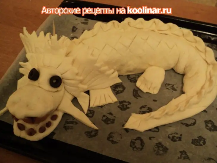 Пирог «дракоша»: шаг 12